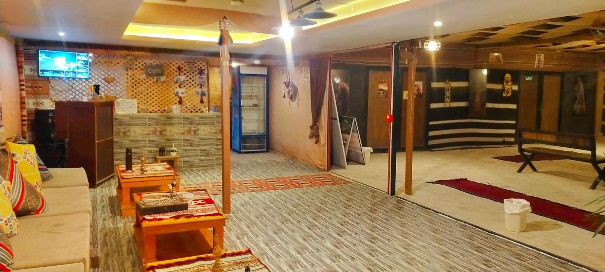 瓦迪穆萨 Petra Wassaif Camp酒店 外观 照片
